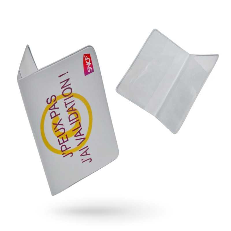 Porte-cartes 2 volets en PVC 100% recyclable.